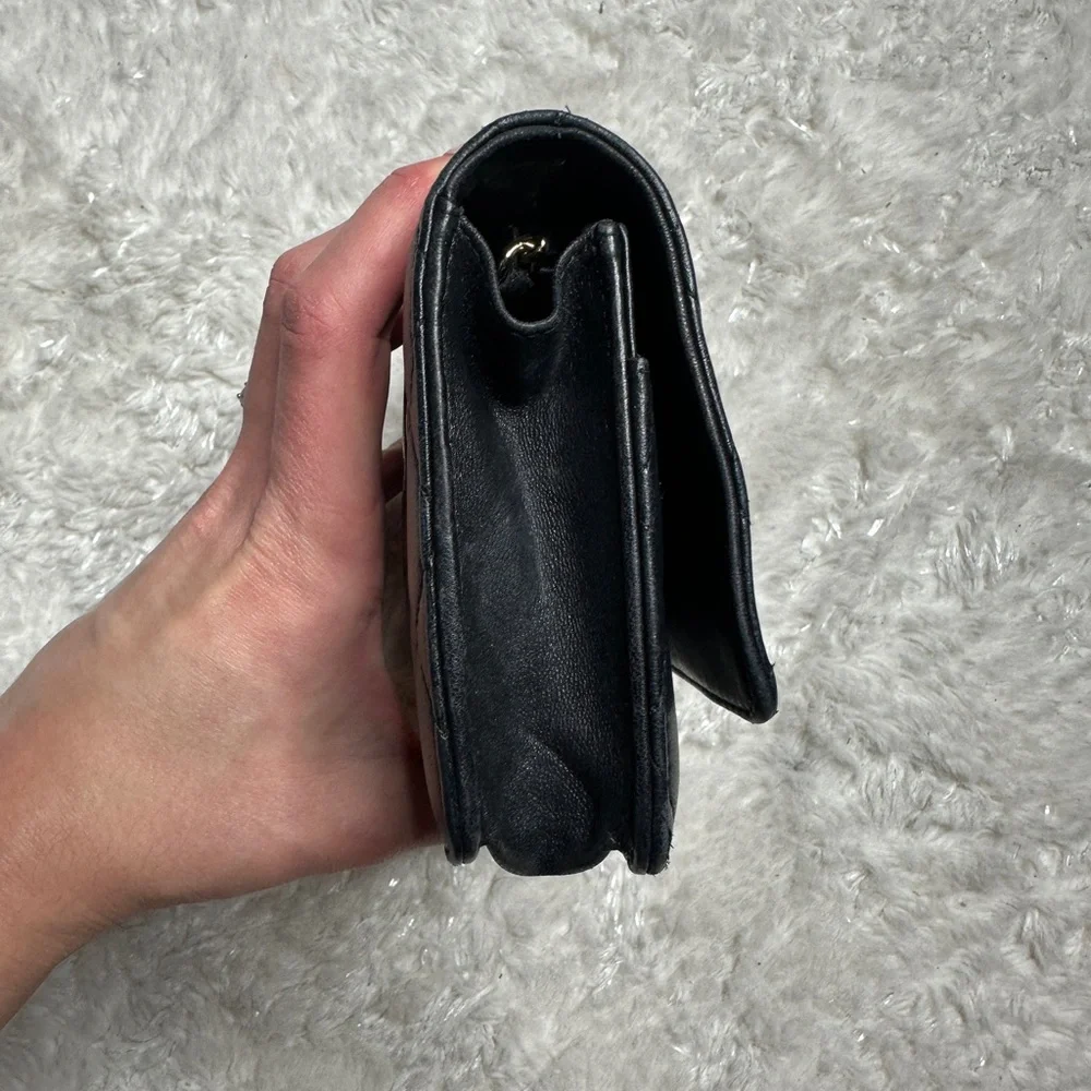 Chanel Black Quilted Classic Lambskin Wallet on a Chain Leather Bag - Picture 8 of 15